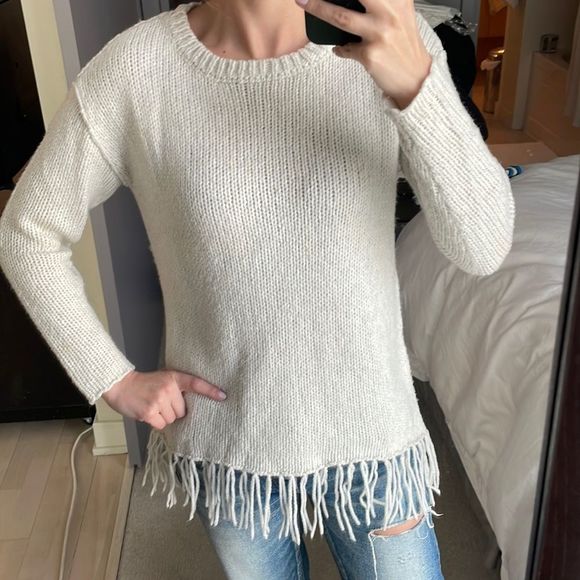 Velvet Women’s Off-White Fringe Sweater, Size XS - Picture 1 of 3